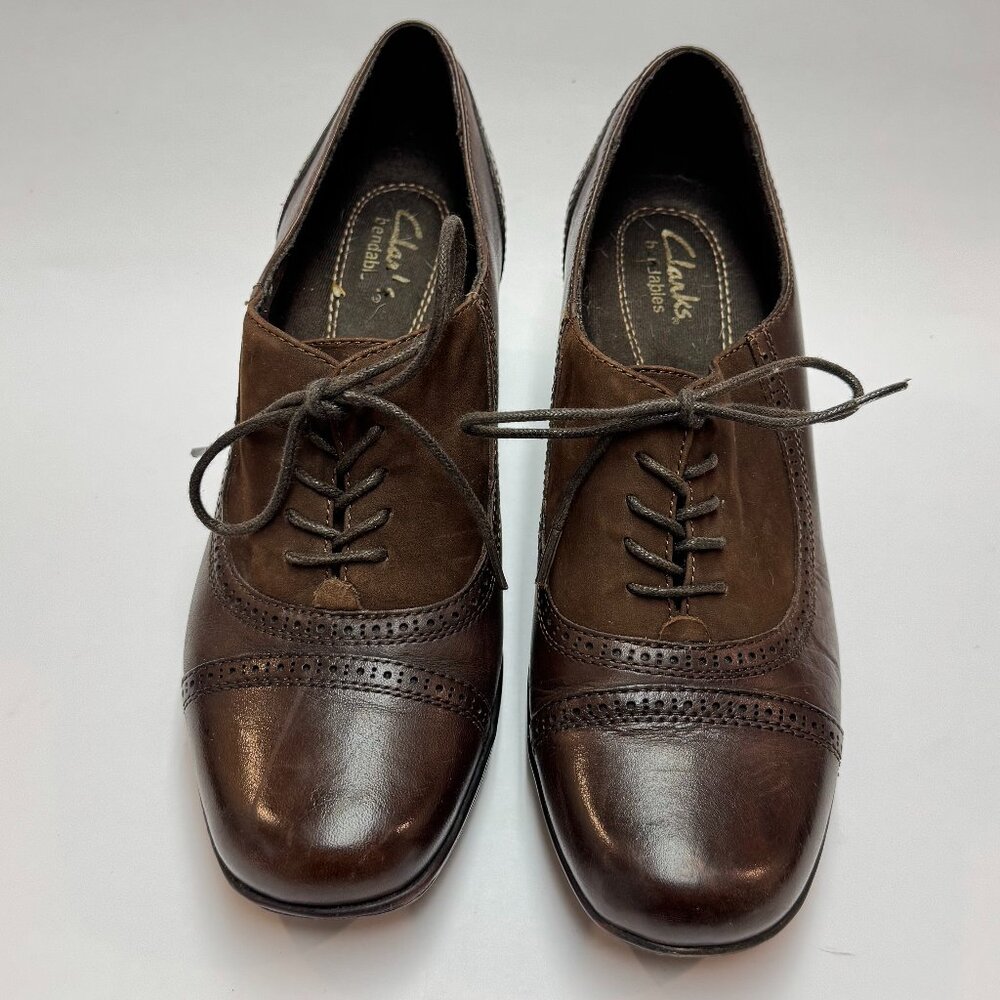 Clark's Bendables Women's 9M Brown Lace Up Chunk Heel